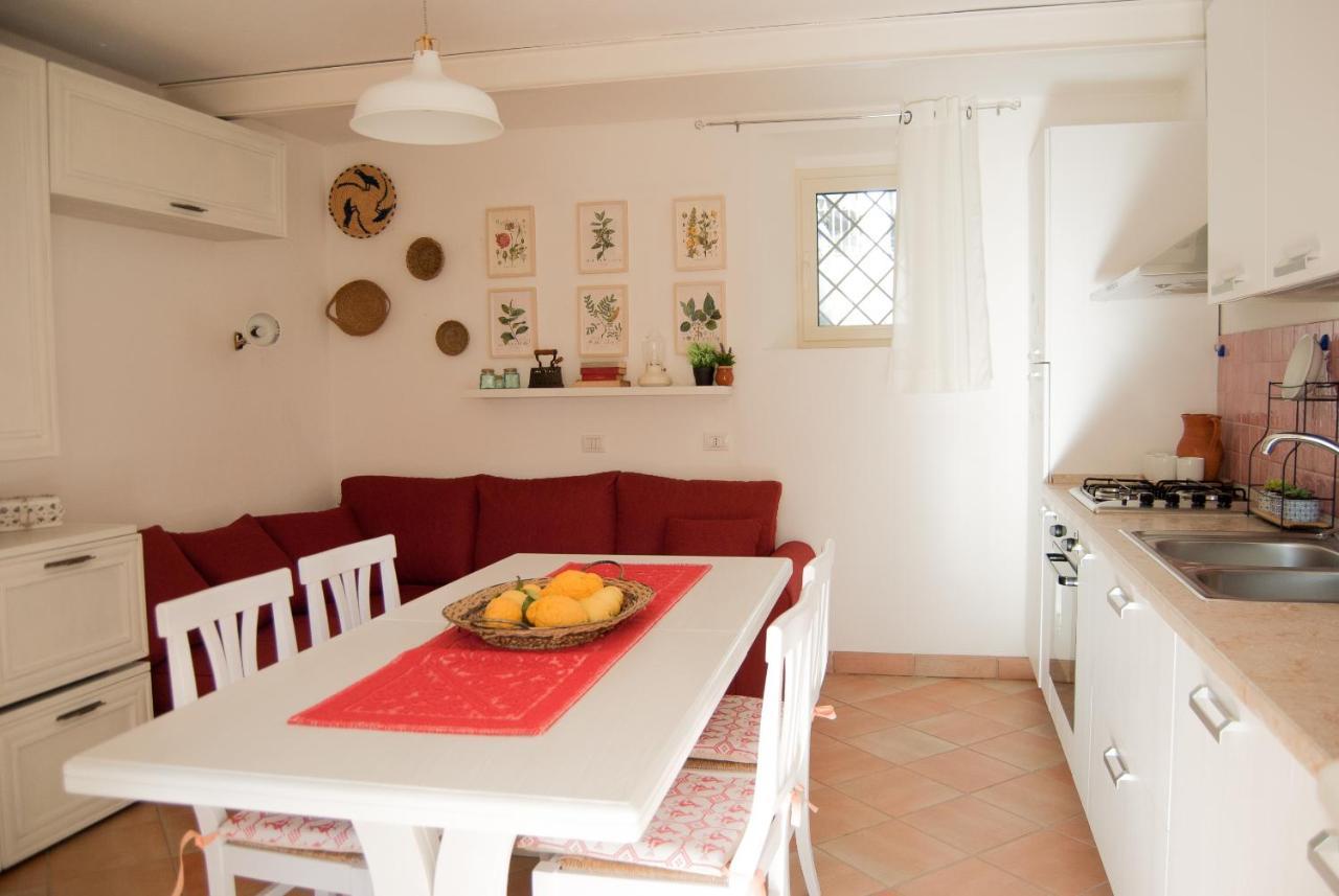 Sotza'S Little House Villa Padru Exterior photo